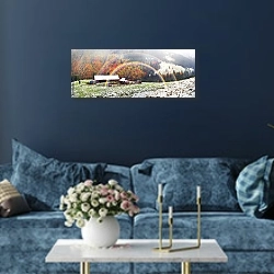 «Радуга над горным домиком» в интерьере стильной синей гостиной над диваном