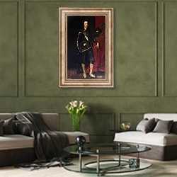«Портрет короля Карла I» в интерьере гостиной в оливковых тонах