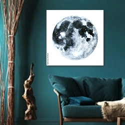 «Акварельный диск луны» в интерьере зеленой гостиной в этническом стиле над диваном