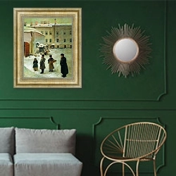 «Петербургский дворик. Конец 1850-х» в интерьере классической гостиной с зеленой стеной над диваном