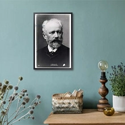 «Piotr Ilyich Tchaikovsky 1» в интерьере в стиле ретро с бирюзовыми стенами