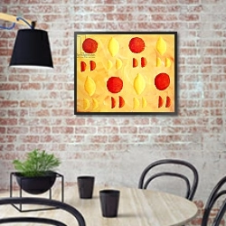 «Oranges and Lemons, 2003» в интерьере современной кухни с кирпичной стеной