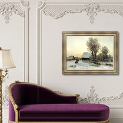 «Зимний вечер 2» в интерьере классической гостиной с зеленой стеной над диваном
