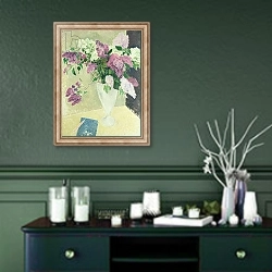 «Lilacs» в интерьере прихожей в зеленых тонах над комодом