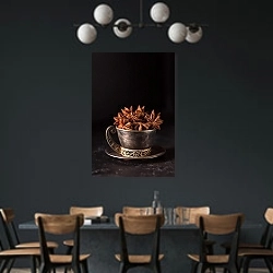 «Семена аниса в чашке» в интерьере столовой с черными стенами
