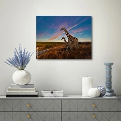 «Жирафы у дороги » в интерьере современной гостиной с голубыми деталями