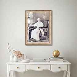 «Portrait of Pope Leo XIII» в интерьере в классическом стиле над столом