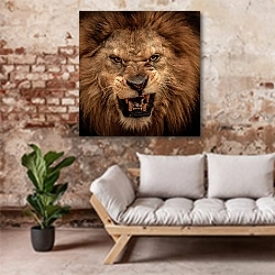 «Грозный лев» в интерьере гостиной в стиле лофт над диваном