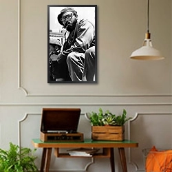 «Фидель Кастро» в интерьере комнаты в стиле ретро с проигрывателем виниловых пластинок
