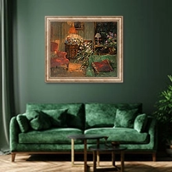 «Orchid by Lamplight» в интерьере зеленой гостиной над диваном