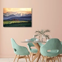 «Альпийский пейзаж с лугами и горами» в интерьере современной столовой в пастельных тонах
