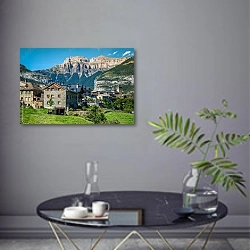 «Национальный парк в испанских Пиренеях» в интерьере современной гостиной в серых тонах