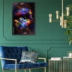 «Взгляд из космоса» в интерьере классической гостиной с зеленой стеной над диваном