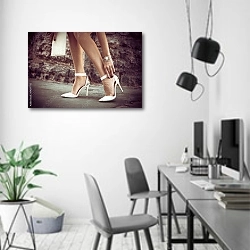 «Элегантные белые туфли» в интерьере современного офиса в минималистичном стиле
