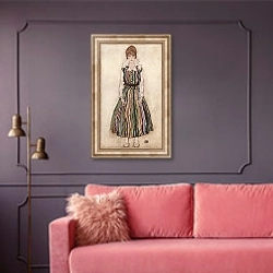 «Портрет Эдит Шиле в полосатом платье» в интерьере гостиной с розовым диваном