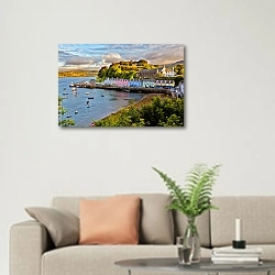 «Шотландия. Остров Скай» в интерьере современной светлой гостиной над диваном