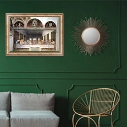 «The Last Supper, 1495-97 2» в интерьере классической гостиной с зеленой стеной над диваном