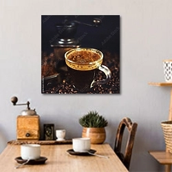 «Свежий кофе в стеклянной чашке» в интерьере кухни над обеденным столом с кофемолкой
