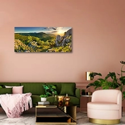 «Словакия. Горная панорама на рассвете» в интерьере современной гостиной с розовой стеной