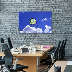 «Парашютист на фоне синего неба» в интерьере современного офиса с черной кирпичной стеной
