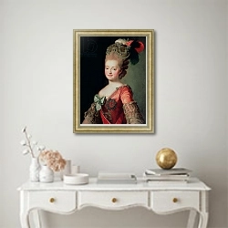 «Portrait of Maria Fyodorovna» в интерьере в классическом стиле над столом