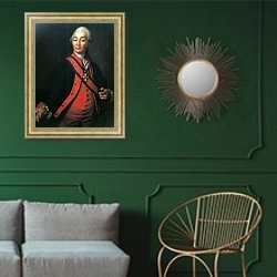 «Портрет Суворова» в интерьере классической гостиной с зеленой стеной над диваном