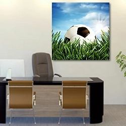 «Футбольный мяч на зеленой траве» в интерьере офиса над столом начальника