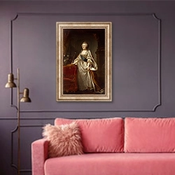 «Портрет Екатерины II 3» в интерьере гостиной с розовым диваном