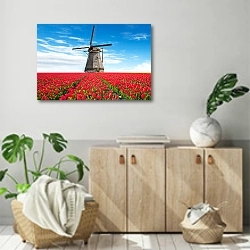 «Голландия. Поля тюльпанов с мельницами №4» в интерьере современной комнаты над комодом