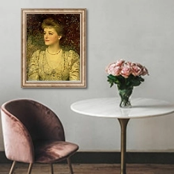 «Lady Palmer» в интерьере в классическом стиле над креслом