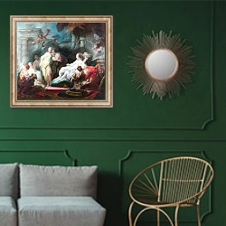 «Психея, показывающая сестрам подарки от Купидона» в интерьере классической гостиной с зеленой стеной над диваном