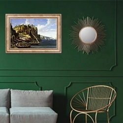 «Marina Piccola in Sorren» в интерьере классической гостиной с зеленой стеной над диваном