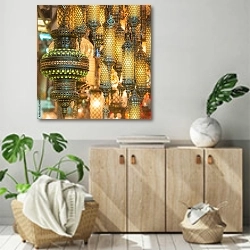 «Мозаичные османские лампы с Большого базара» в интерьере современной комнаты над комодом