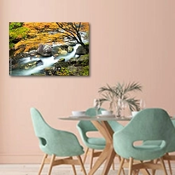 «Красочный осенний пейзаж в лесу с ручьем» в интерьере современной столовой в пастельных тонах