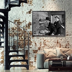 «История в черно-белых фото 1363» в интерьере двухярусной гостиной в стиле лофт с кирпичной стеной