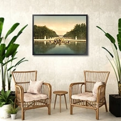 «Франция. Версаль, колесница в воде в Версальском парке» в интерьере комнаты в стиле ретро с плетеными креслами