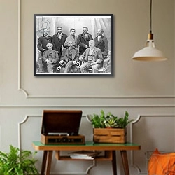 «Board of directors of the Coleman Manufacturing Company, Concord, North Carolina, c.1899» в интерьере комнаты в стиле ретро с проигрывателем виниловых пластинок