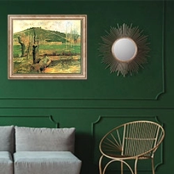 «Вид на Сен-Маргерит в окрестностях Понт-Авена» в интерьере классической гостиной с зеленой стеной над диваном