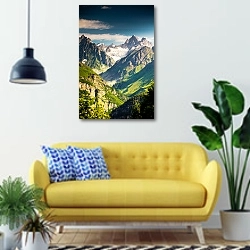 «Грузия, горы Кавказа» в интерьере современной гостиной с желтым диваном