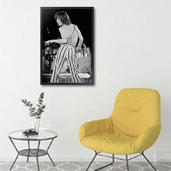 «История в черно-белых фото 1366» в интерьере комнаты в скандинавском стиле с желтым креслом