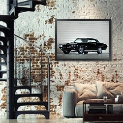 «Pontiac GTO Convertible '1970» в интерьере двухярусной гостиной в стиле лофт с кирпичной стеной