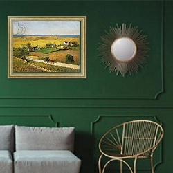 «New England Landscapes,» в интерьере классической гостиной с зеленой стеной над диваном