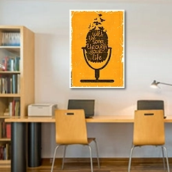 «Ретро иллюстрация с силуэтом микрофона» в интерьере офиса над рабочими столами сотрудников