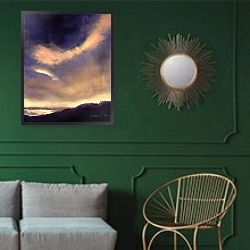 «Butterfly Clouds, 2002» в интерьере классической гостиной с зеленой стеной над диваном