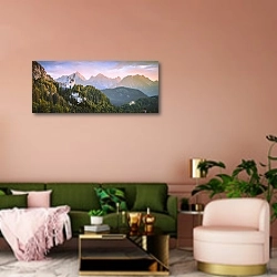«Горная панорама с замком, Бавария» в интерьере современной гостиной с розовой стеной