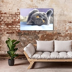 «Котенок 3» в интерьере гостиной в стиле лофт над диваном