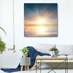 «Солнце над морем» в интерьере гостиной в скандинавском стиле над диваном