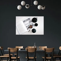 «Черный чайный набор с журналом» в интерьере столовой с черными стенами