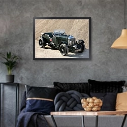 «Bentley 4 1 2 Litre Vanden Plas Open Tourer '1929–30» в интерьере гостиной в стиле лофт в серых тонах
