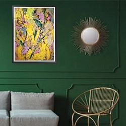 «Starlings, 2017,» в интерьере классической гостиной с зеленой стеной над диваном